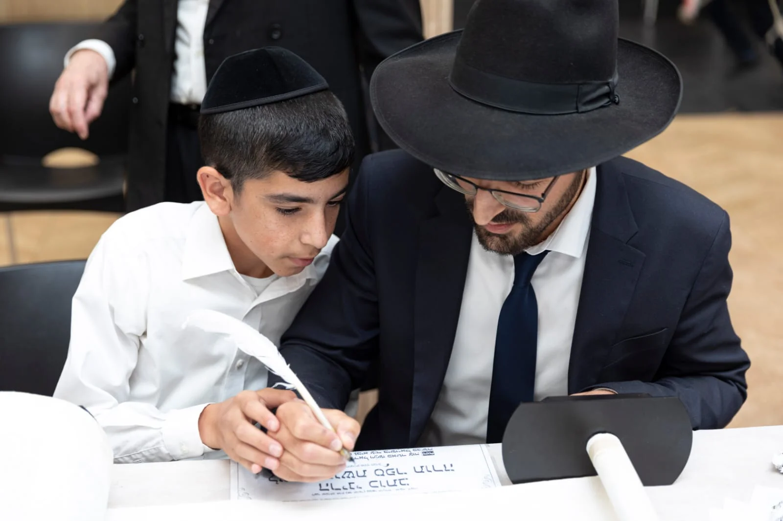 Hakhnassat Sefer Torah 11